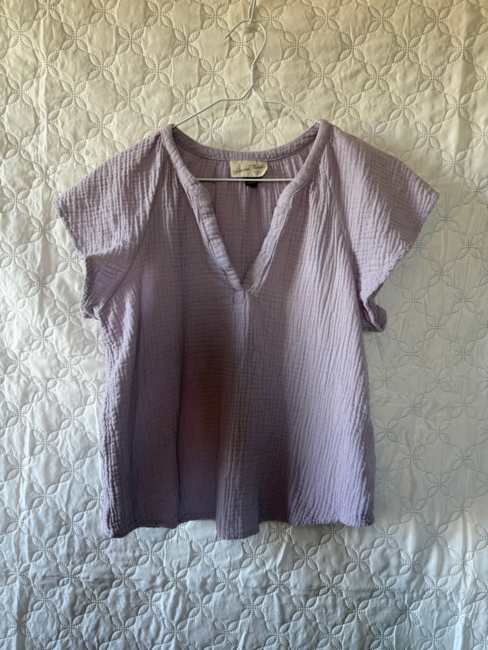 Universal Thread Lavender Crinkle V‑Neck Blouse